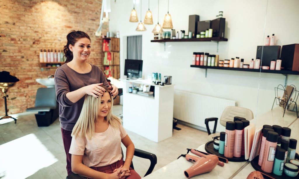 setup a Beauty Salon in Free Zone
