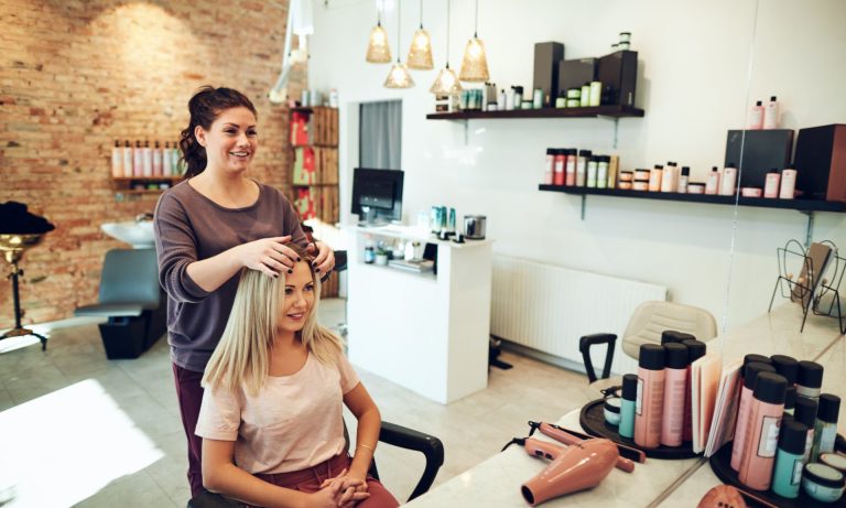 setup a Beauty Salon in Free Zone
